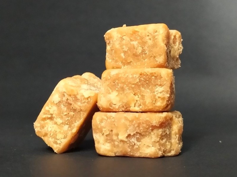 Τα Fudge bites είναι η καραμέλα βουτύρου;