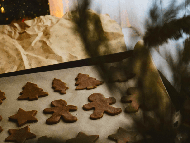 Gingerbread: Το πιο γιορτινό μπισκοτάκι που… μυρίζει Χριστούγεννα!